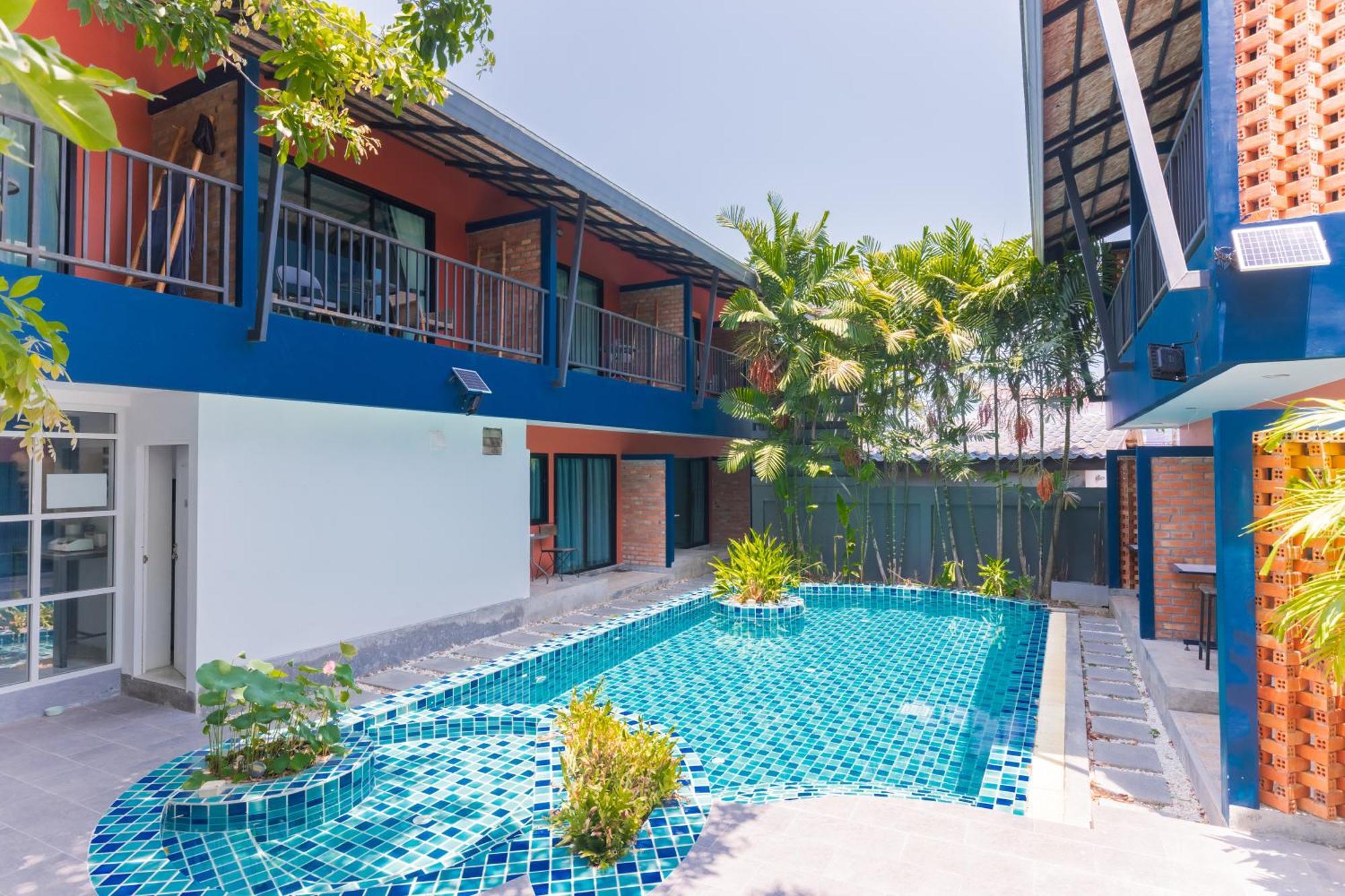 Kraam Silhouette Hotel And Cafe Phuket Чалонг Экстерьер фото
